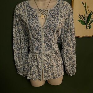 Old Navy Blue and White Floral Peplum Tie-Front Blouse